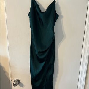 Elegant Green Evening Dress